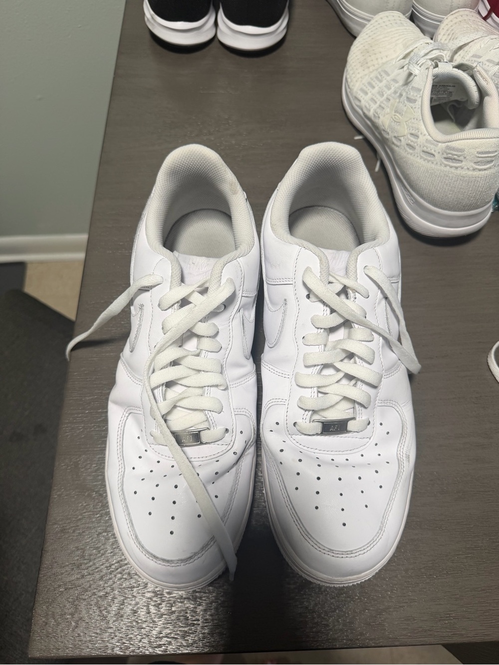 Nike White Low-Top Leather Sneakers
